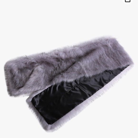 Bridal Wrap Shaul fake fur light gray color - Picture 10 of 13